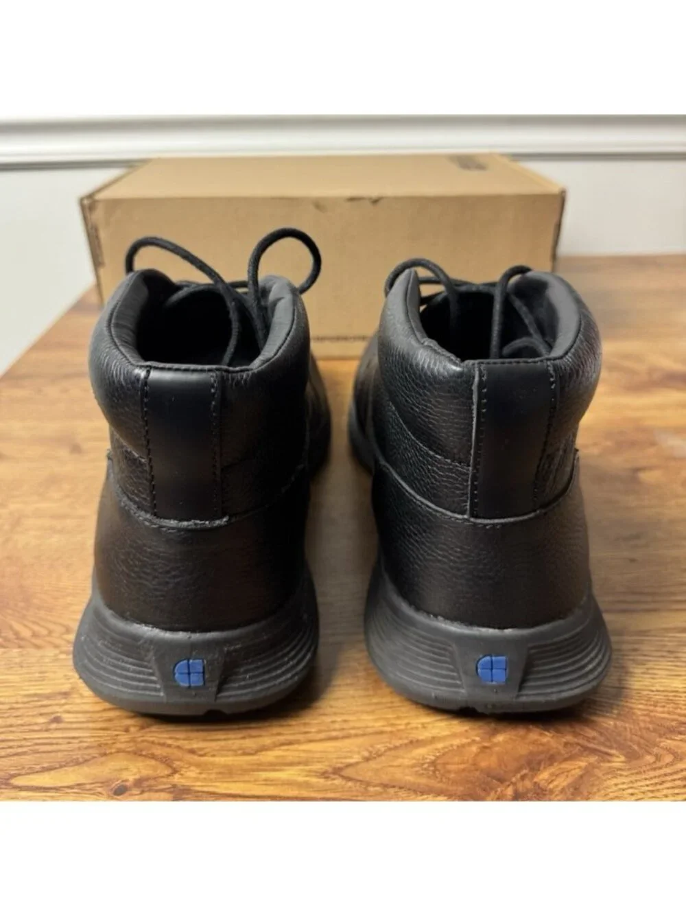 Shoes for Crews Holden, Men's Slip Resistant Food Service Work Sneaker Size 10.5